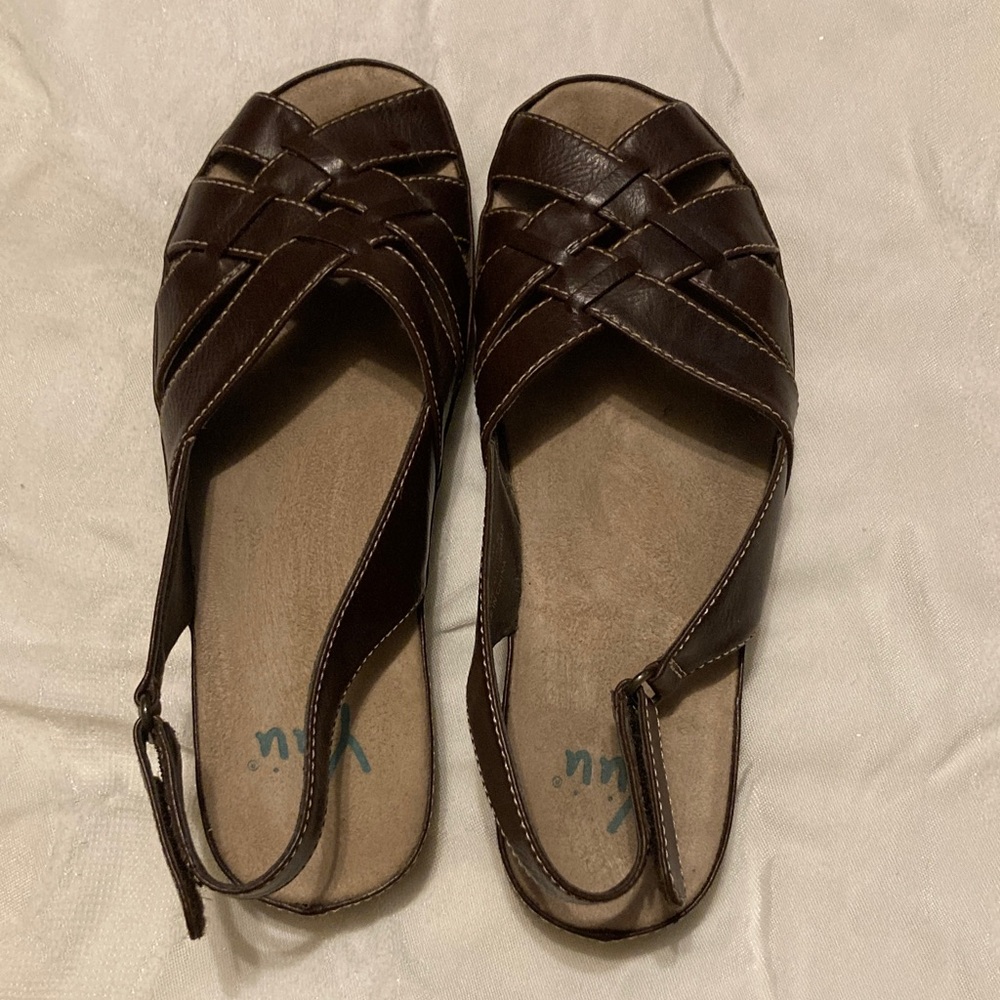 Yuu Jenelle Womens 8 Brown Flat Comfort Woven Faux Leather Slingback Sandals